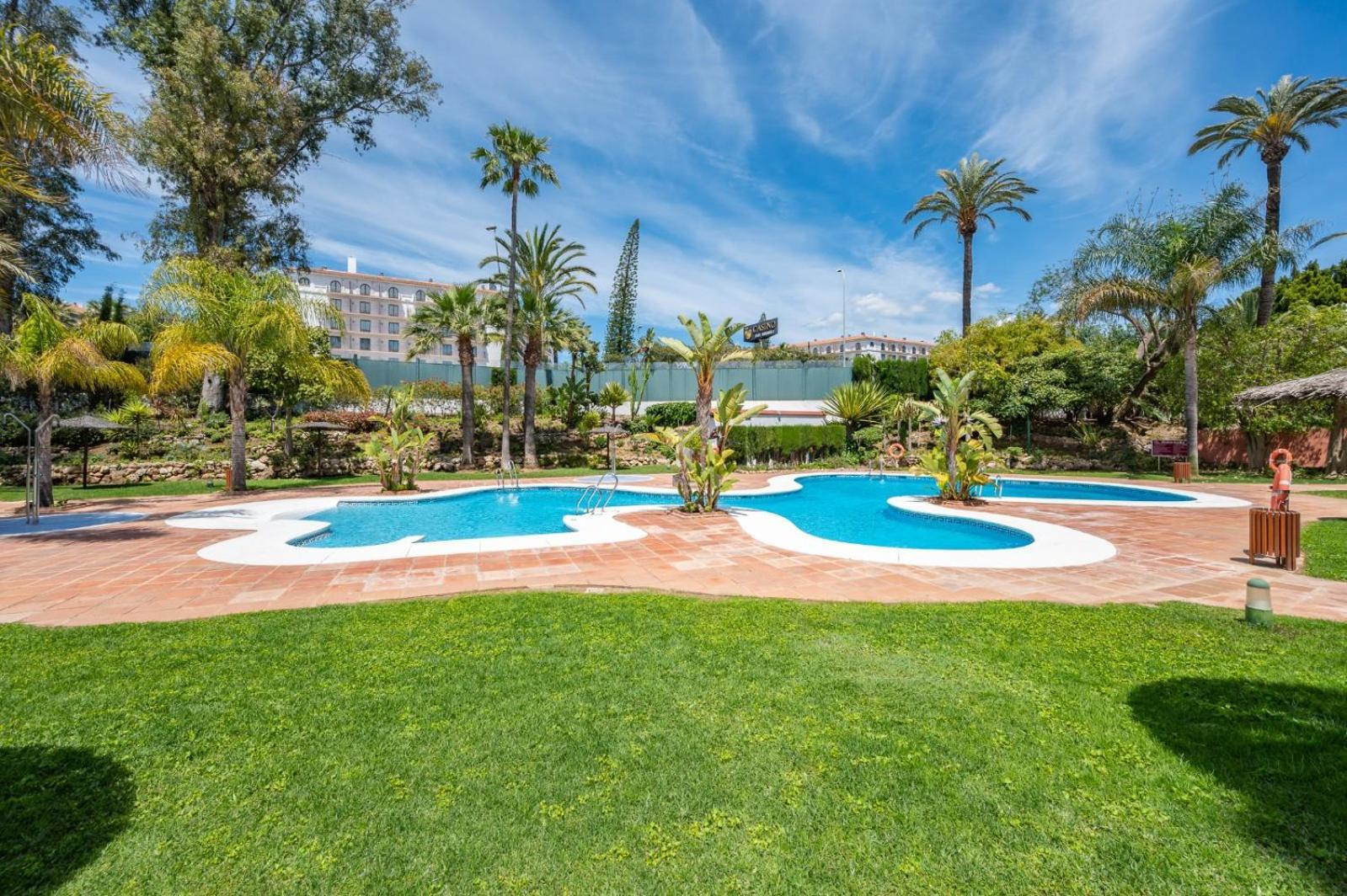 2 Bedroom Apartment In Medina Garden - Puerto Banus Марбелья Екстер'єр фото